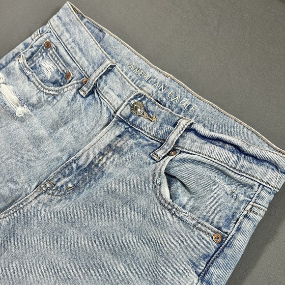 American Eagle Baggy Straight Jeans Women's 4 Mid Rise Distressed Light Wash - Picture 2 of 11